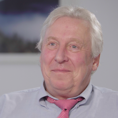 Baumgart教授 Prof. Peter Baumgart.png